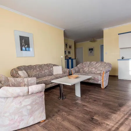 Kastanienallee 4* Putbus