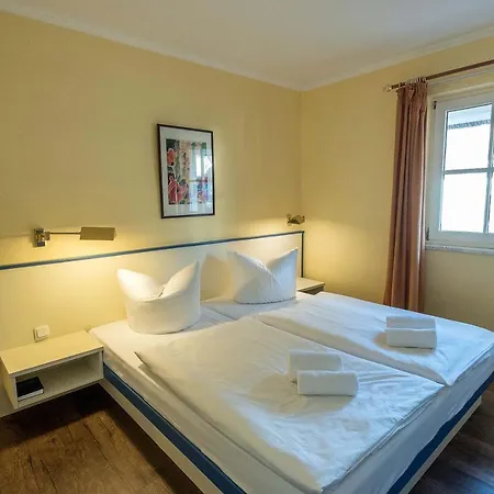 Hotel Kastanienallee 4*